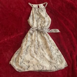 Banana Republic snake skin print dress. Size 2. Like new. White and black.